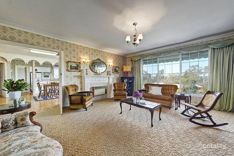 Property photo of 3 Yarraview Parade Rosanna VIC 3084
