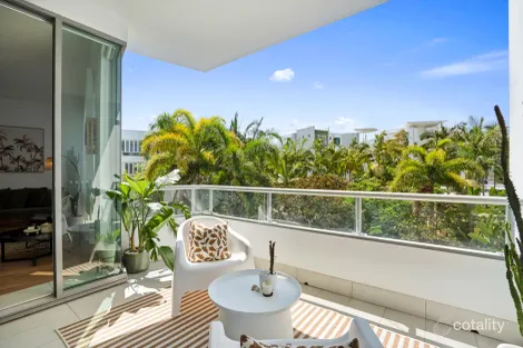 12p/28 Bayview St, Runaway Bay, QLD 4216