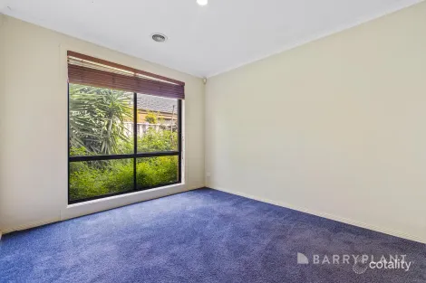 Property photo of 5 Crane Street Berwick VIC 3806