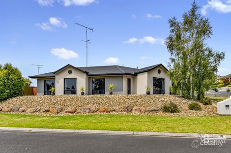 Property photo of 31 Parkway Avenue Mount Gambier SA 5290