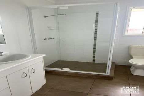 Property photo of 6 Park Drive Yarraman QLD 4614