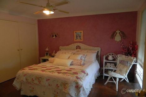 Property photo of 2/3 Elaine Avenue Berkeley Vale NSW 2261