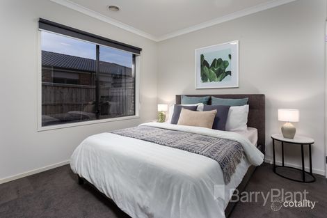 Property photo of 45 Seagrass Crescent Point Cook VIC 3030