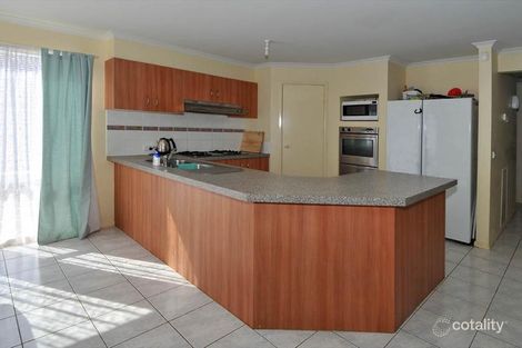 Property photo of 3 Woodbridge Place Burnside VIC 3023