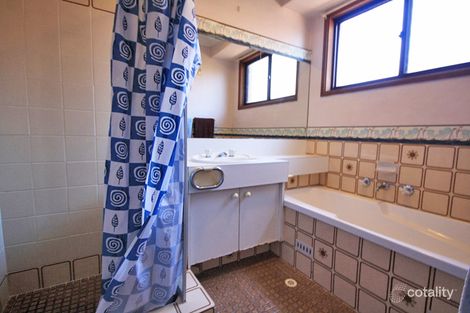 Property photo of 34 Gentian Avenue Macquarie Fields NSW 2564