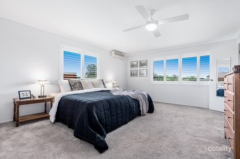 Property photo of 9 School Road Wynnum West QLD 4178