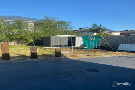 5 Charlwood Cl, Lynbrook, VIC 3975