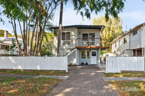 Property photo of 10 Kate Street Shorncliffe QLD 4017