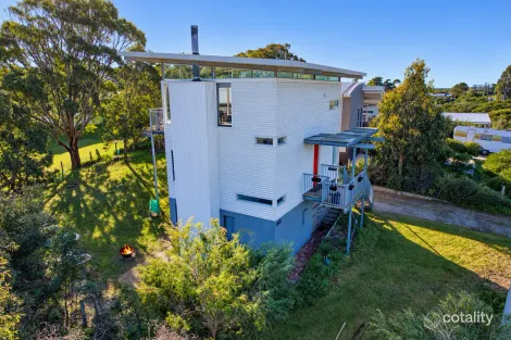 215 Jupiter Bvd, Venus Bay, VIC 3956