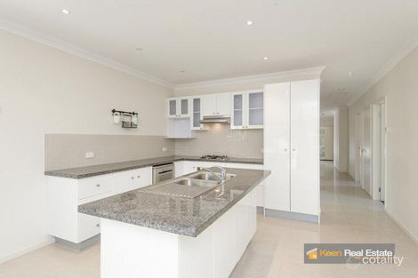 Property photo of 16 Tyrone Avenue Pakenham VIC 3810