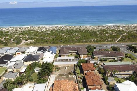 117d Hastings St, Scarborough, WA 6019