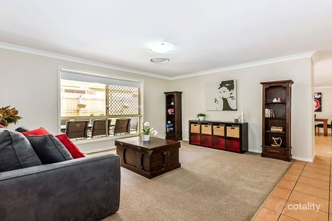 Property photo of 85 Oxford Parade Forest Lake QLD 4078