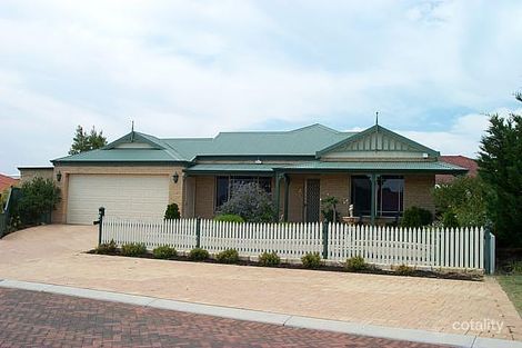6 Gloster Way, Woodvale, WA 6026