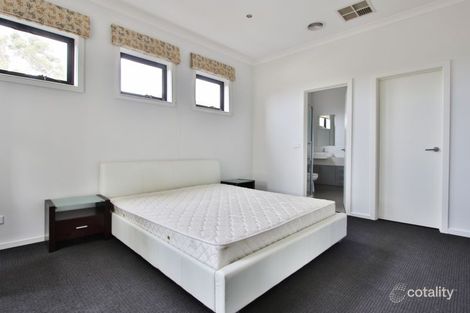 Property photo of 1/3-5 Whittens Lane Doncaster VIC 3108