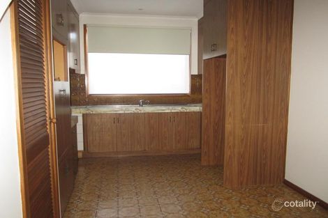 Property photo of 101 Ormond Road East Geelong VIC 3219