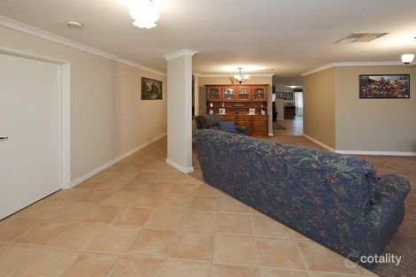 Property photo of 22 Harwood Close Canning Vale WA 6155