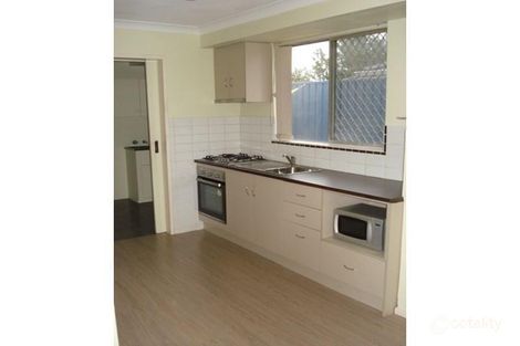 Property photo of 28 Agincourt Drive Forrestfield WA 6058