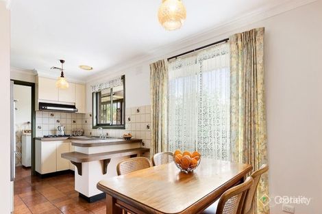 Property photo of 121 Kingsclere Avenue Keysborough VIC 3173