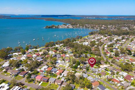 Property photo of 10 Bambara Avenue Summerland Point NSW 2259