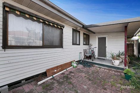 Property photo of 2 Legon Road Oakleigh South VIC 3167