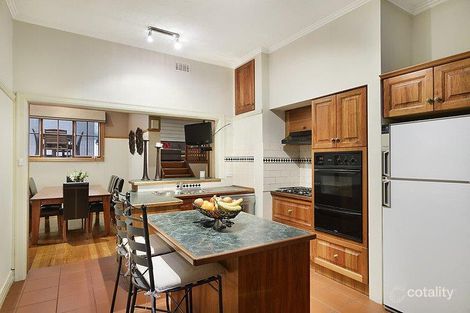 Property photo of 17 Hillsyde Parade Strathmore VIC 3041