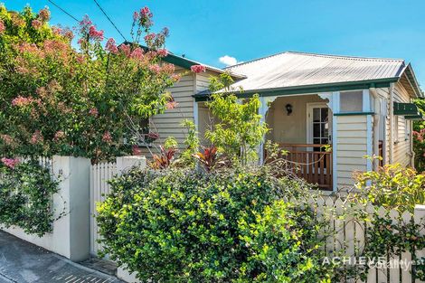 Property photo of 10 Woolcock Street Red Hill QLD 4059