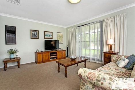 Property photo of 27 Woodlawn Drive Toongabbie NSW 2146