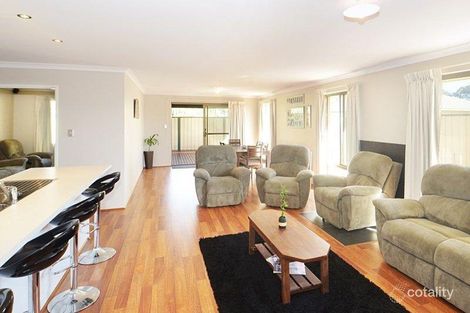 Property photo of 8 Daintree Loop Yalyalup WA 6280