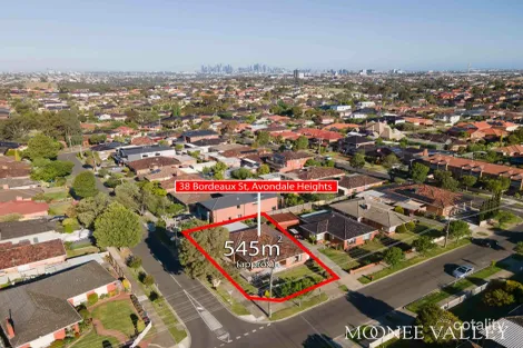 Property photo of 38 Bordeaux Street Avondale Heights VIC 3034