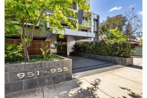 Property photo of 212/951-955 Dandenong Road Malvern East VIC 3145