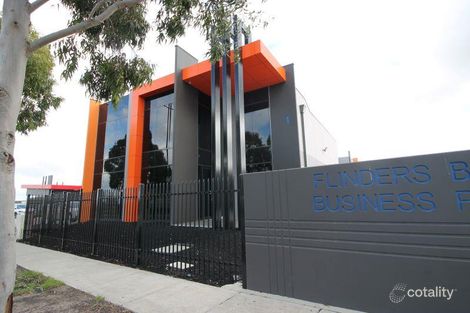 1 Rawanne Cl, Pakenham, VIC 3810