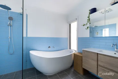 Property photo of 105 John Lewis Drive Port Broughton SA 5522