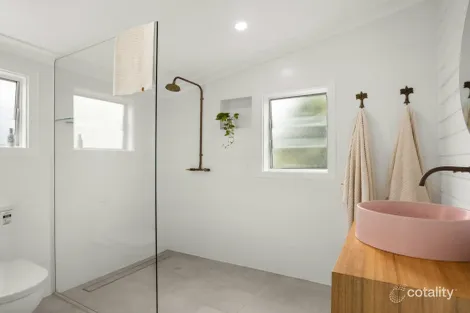 Property photo of 64 Commerce Street Taree NSW 2430