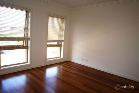 Property photo of 7/1 Nangnak Lane Mont Albert VIC 3127