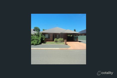 8 Rhonda Rd, Baynton, WA 6714