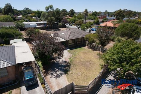 Property photo of 10 Nobelius Avenue Narre Warren VIC 3805