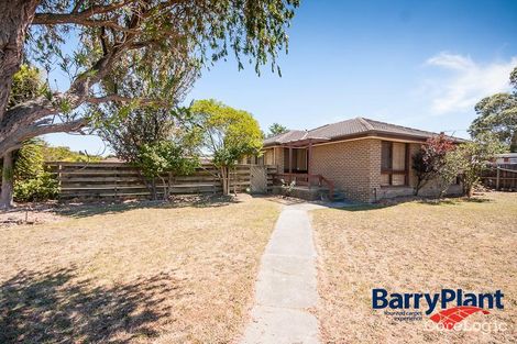 Property photo of 10 Nobelius Avenue Narre Warren VIC 3805