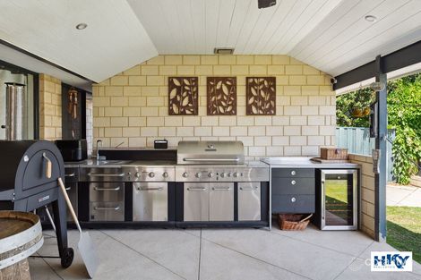 Property photo of 9 Thundelarra Avenue Ellenbrook WA 6069