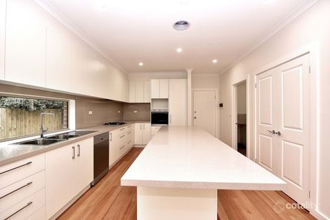 2/121 Mount Pleasant Rd, Nunawading, VIC 3131