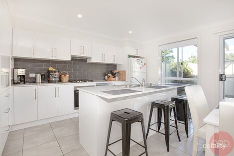 Property photo of 2/3A Western Avenue Tarro NSW 2322