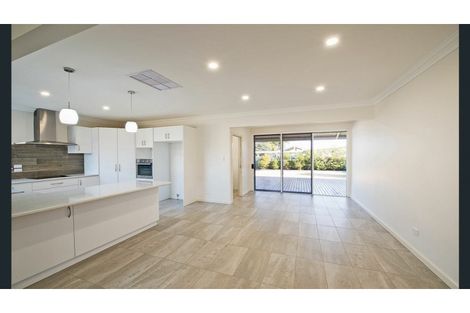 Property photo of 176 Stradbroke Avenue Swan Hill VIC 3585