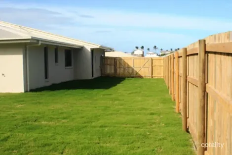 Property photo of 32 Beachside Circuit Mulambin QLD 4703