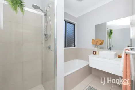 Property photo of 42 Riveredge Boulevard Oonoonba QLD 4811