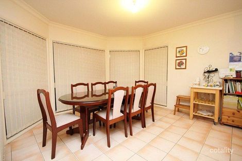 Property photo of 8 Paddington Crescent Stretton QLD 4116