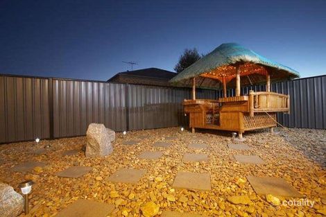 Property photo of 10 Durack Court Point Cook VIC 3030