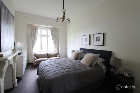 Property photo of 37 Invermay Grove Hawthorn East VIC 3123