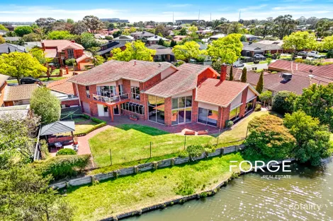 Property photo of 27-29 Higgins Close Dingley Village VIC 3172