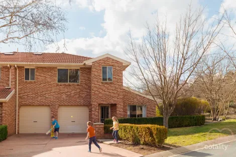 6 Burraly Ct, Ngunnawal, ACT 2913
