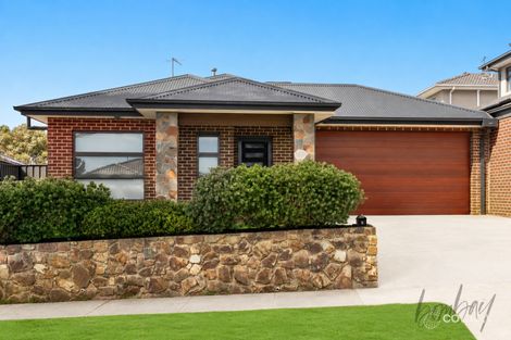 9 Brio Dr, Craigieburn, VIC 3064