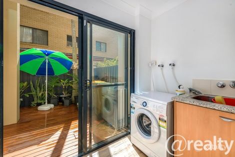 Property photo of 4/23 Bath Street Labrador QLD 4215